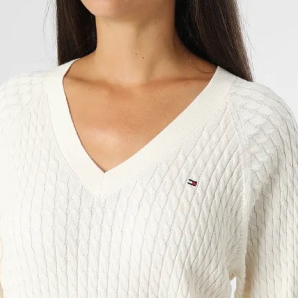 Tommy Hilfiger Tops - Tommy Hilfiger Women's Cream V-Neck Sweater